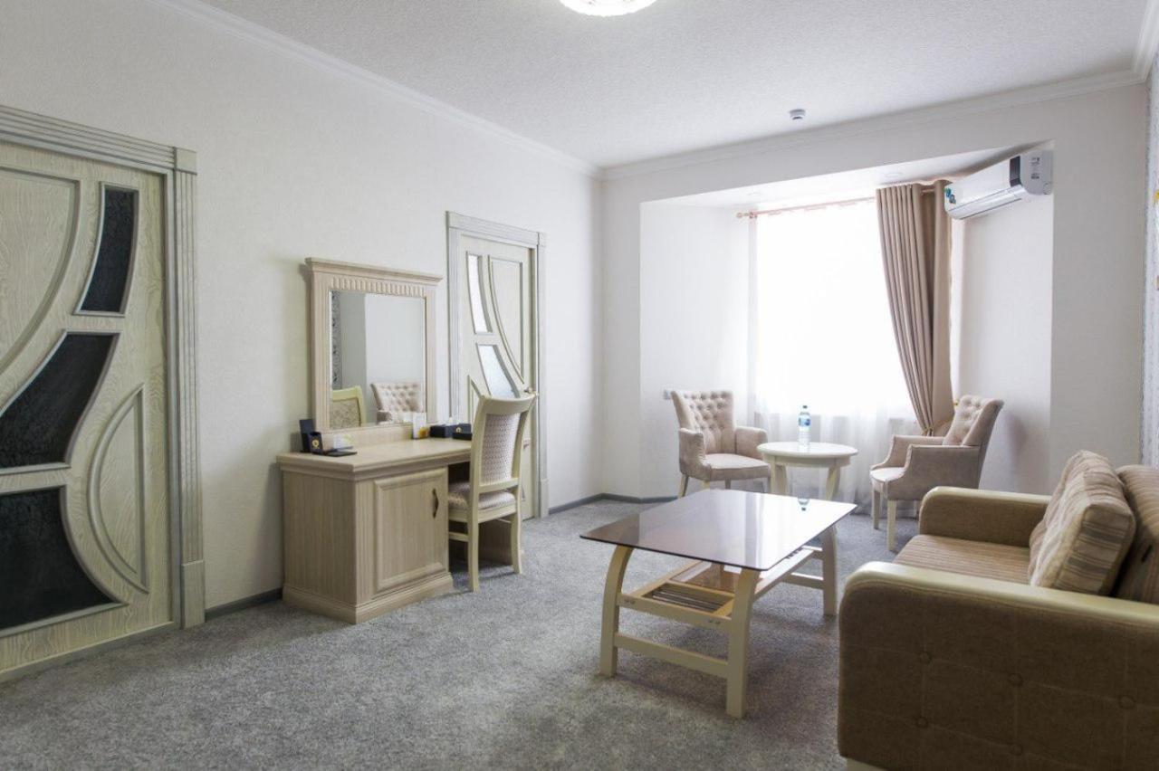 Alexander Hotel Samarkand Exterior foto