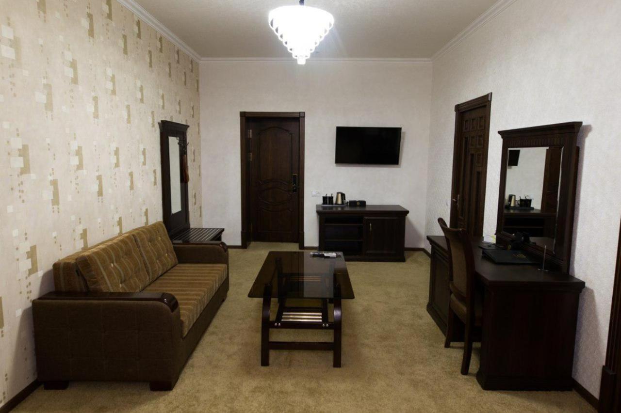 Alexander Hotel Samarkand Exterior foto