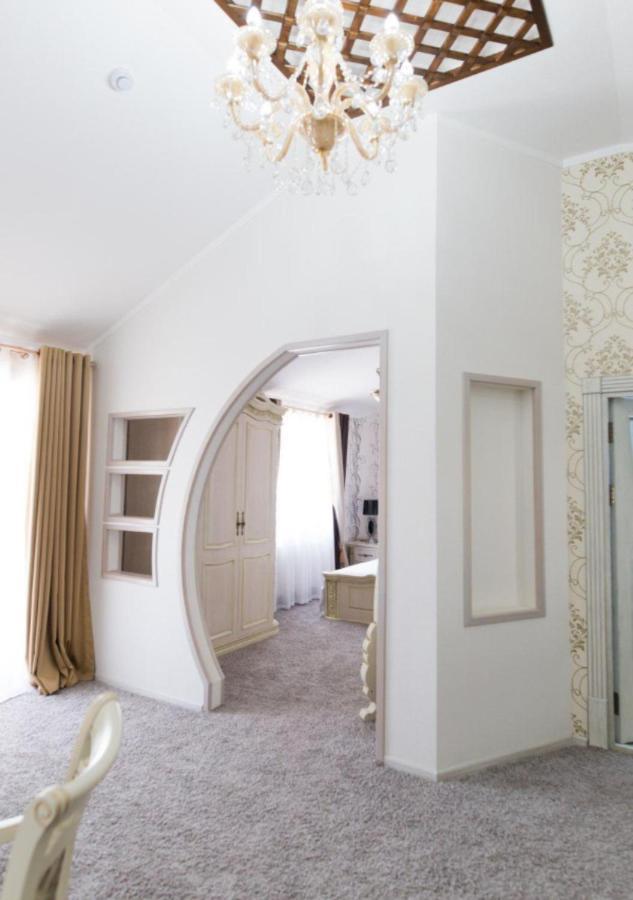 Alexander Hotel Samarkand Exterior foto